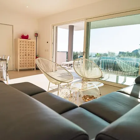 Garda Blue Luxury Apartment