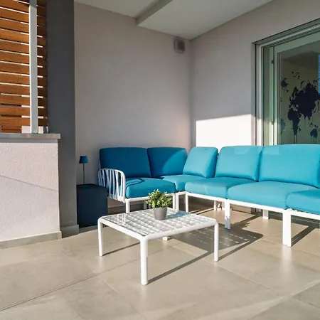 Apartment Garda Blue Luxury San Felice del Benaco