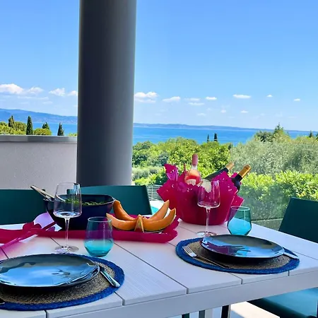 Garda Blue Luxury * San Felice del Benaco
