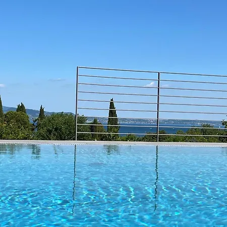 Garda Blue Luxury San Felice del Benaco